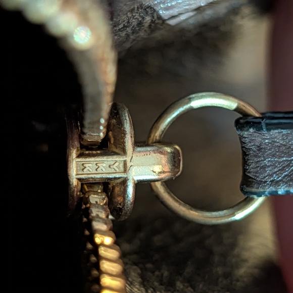 Coach Shoulder Bag - Picture 8 of 8